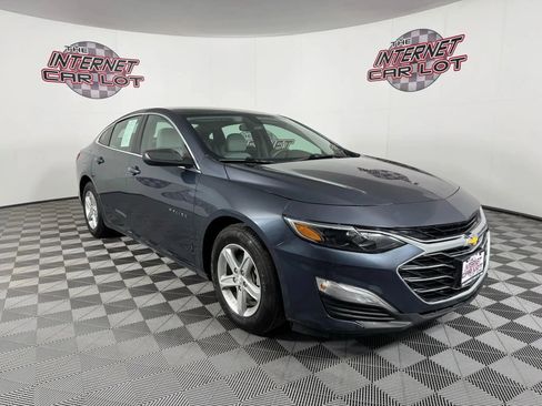 Used 2020 Chevrolet Malibu LS image 9