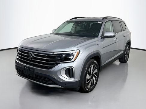 Used 2026 Volkswagen Atlas SE AWD/4WD image 4