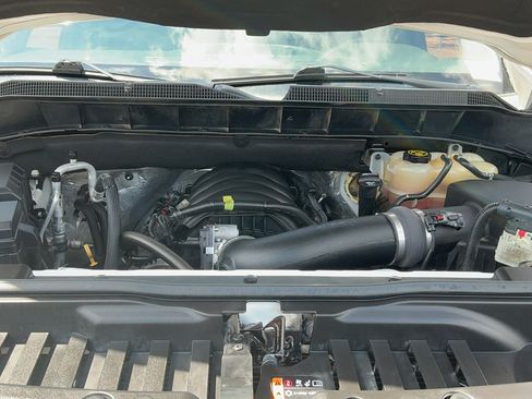 Used 2020 Chevrolet Silverado 1500 LT w/ Texas Edition AWD/4WD image 24