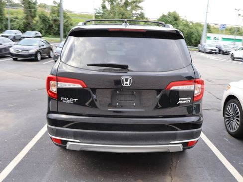 Used 2019 Honda Pilot Touring image 6