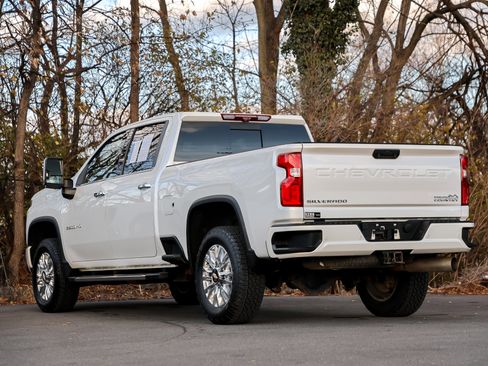 Certified 2022 Chevrolet Silverado 2500 High Country image 8