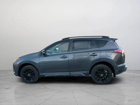 Used 2018 Toyota RAV4 Adventure image 12