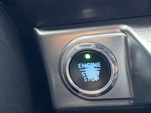 Used 2023 Ford F150 Lariat image 24