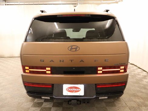 Used 2025 Hyundai Santa Fe Calligraphy AWD/4WD image 5