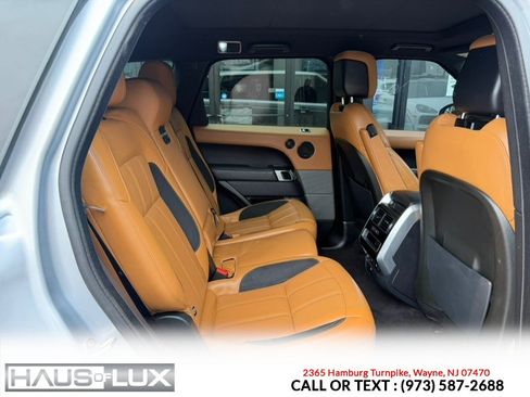 Used 2018 Land Rover Range Rover Sport Supercharged AWD/4WD image 17