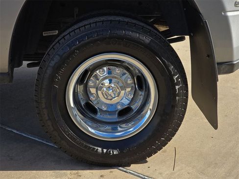 Used 2024 RAM 3500 Big Horn image 27