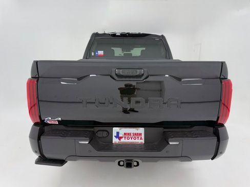 New 2026 Toyota Tundra SR5 w/ SR5 Convenience Package image 39