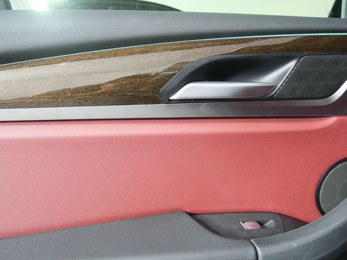 Certified 2024 BMW X3 xDrive30i w/ Premium Package w/ZPA image 12