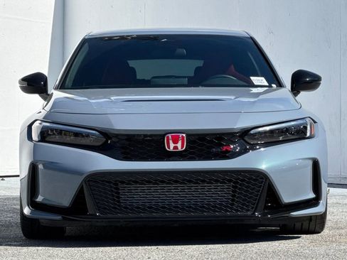 Used 2025 Honda Civic Type R image 8