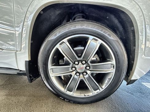 Used 2019 GMC Acadia Denali w/ Technology Package image 26