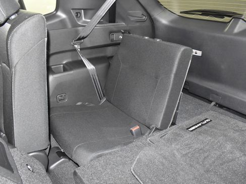 Used 2024 Mitsubishi Outlander ES image 49