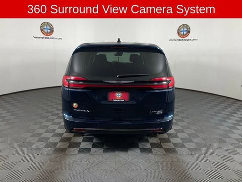 Used 2024 Chrysler Pacifica Limited image 20