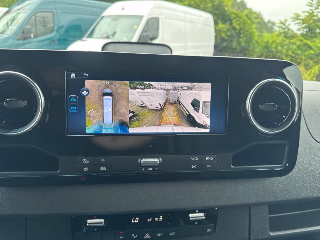 New 2026 Mercedes-Benz Sprinter 2500 image 17