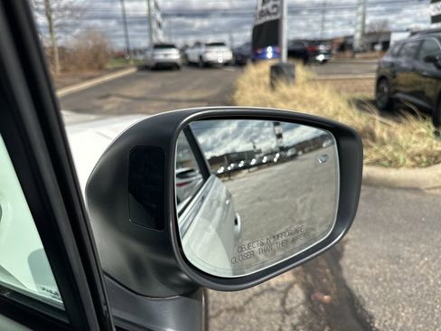 Used 2019 Subaru Ascent Limited image 24