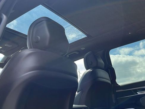 Used 2024 Jeep Wagoneer Series II image 35