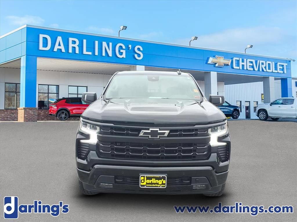 Used 2024 Chevrolet Silverado 1500 RST w/ Convenience Package II AWD/4WD image 2