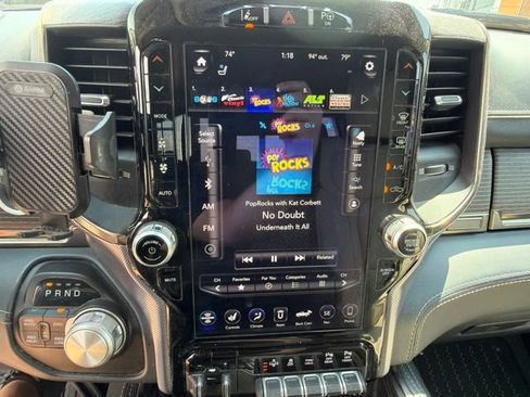 Used 2019 RAM 1500 Limited AWD/4WD image 11