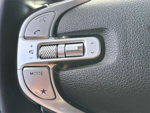 Used 2024 Genesis GV80 2.5T image 32