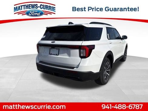 New 2026 Ford Explorer ST-Line image 4