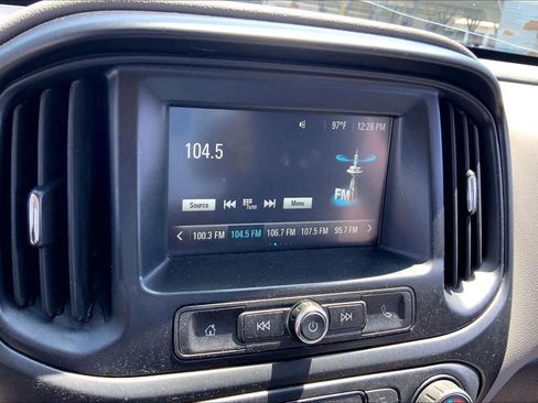 Used 2018 Chevrolet Colorado W/T w/ WT Convenience Package RWD image 29