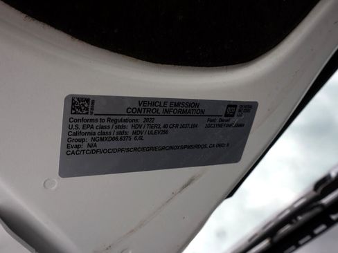 Used 2022 Chevrolet Silverado 2500 LT w/ Convenience Package image 21