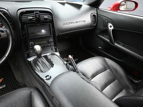 Used 2008 Chevrolet Corvette Convertible w/ Preferred Equipment Group image 13
