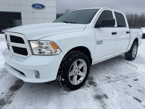 Used 2017 RAM 1500 Express w/ Express Value Package image 1