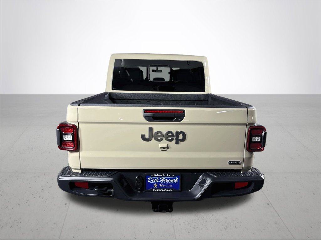 Used 2022 Jeep Gladiator Overland w/ Popular Equipment Package AWD/4WD image 7