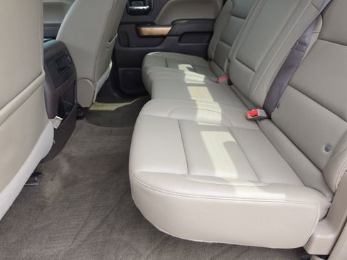 Used 2017 Chevrolet Silverado 1500 LTZ w/ LTZ Plus Package AWD/4WD image 9