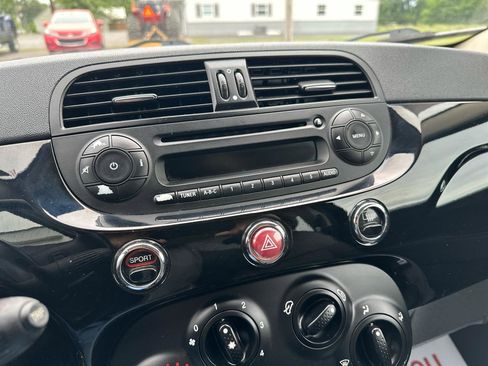 Used 2015 FIAT 500 Pop FWD image 25