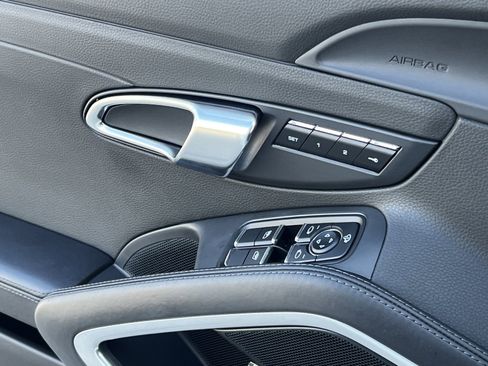 Certified 2015 Porsche 911 Carrera 4S image 27