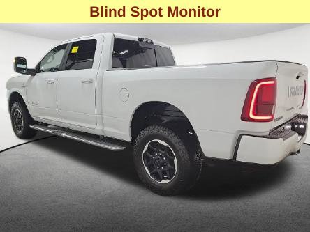 Used 2025 RAM 2500 Laramie AWD/4WD image 7