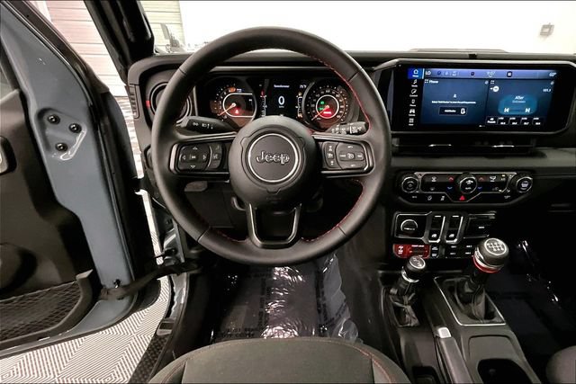 Used 2024 Jeep Wrangler Rubicon w/ Capability Package AWD/4WD image 6