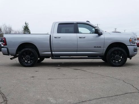 Used 2024 RAM 2500 Laramie w/ Night Edition image 7