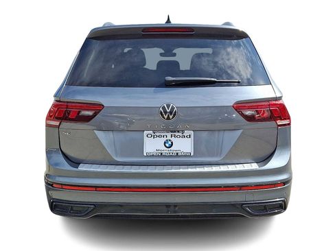 Used 2022 Volkswagen Tiguan SE R-Line image 5