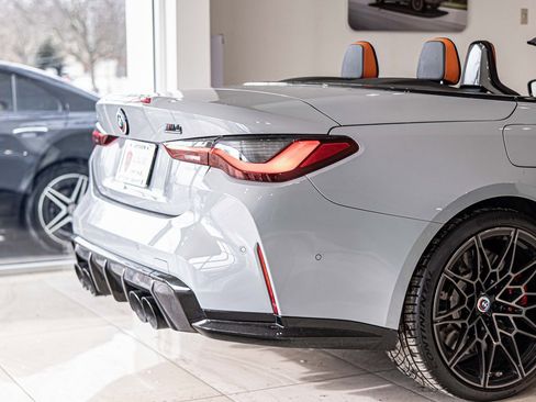 Used 2023 BMW M4 xDrive Competition image 12