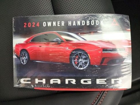 New 2024 Dodge Charger R/T w/ Plus Group image 26