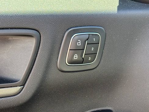 Used 2023 Ford Escape Active w/ Tech Pack #2 AWD/4WD image 22