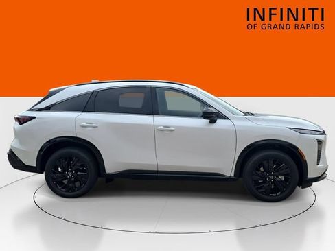 Used 2027 INFINITI QX65 Sport AWD/4WD image 4