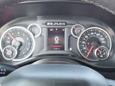 Used 2025 RAM 1500 Lone Star AWD/4WD image 17