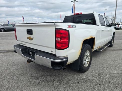 Used 2015 Chevrolet Silverado 1500 LT w/ LT Convenience Package AWD/4WD image 3