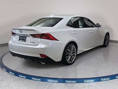 Used 2019 Lexus IS 300 w/ Navigation Package RWD image 6