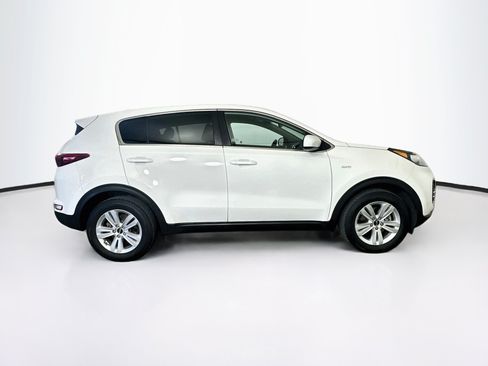 Used 2019 Kia Sportage LX AWD/4WD image 10