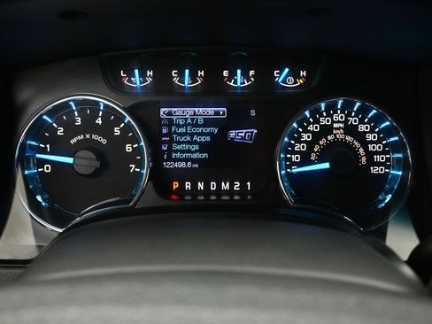 Used 2013 Ford F150 XLT w/ XLT Chrome Pkg RWD image 27