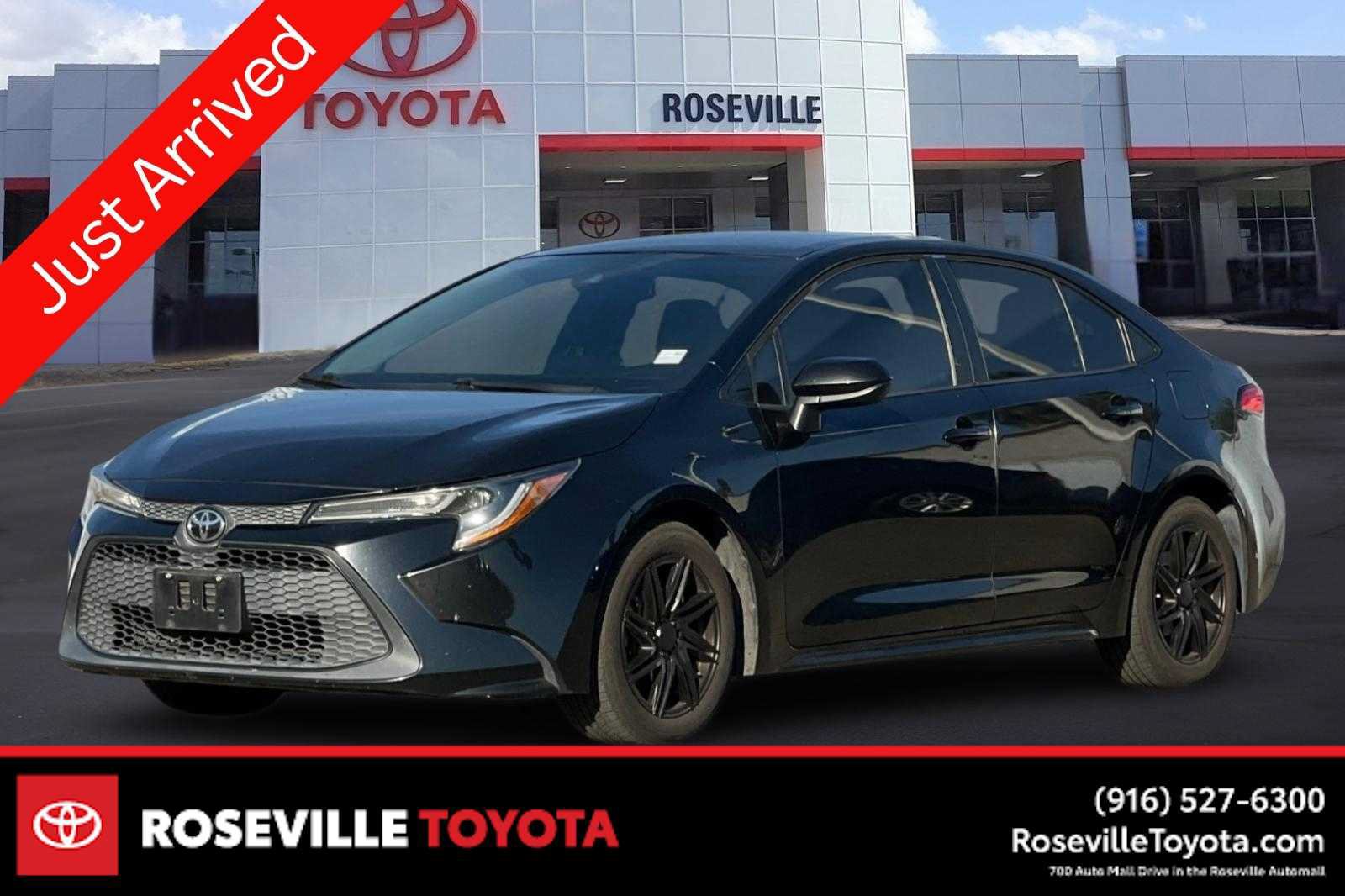 Used 2020 Toyota Corolla LE FWD image 1