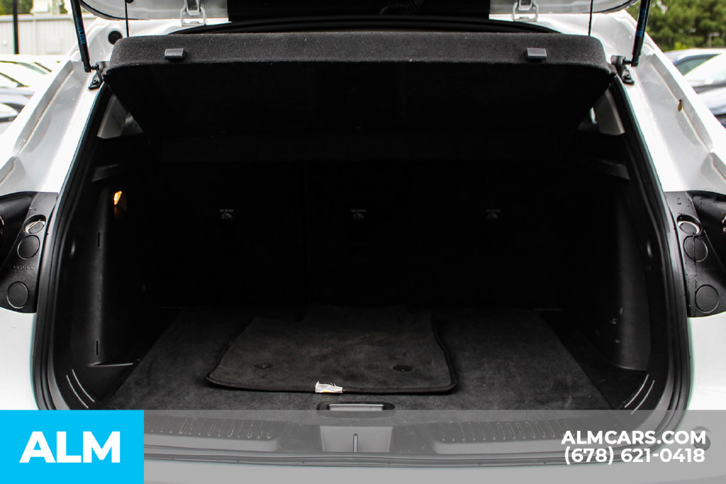 Used 2025 Chevrolet Trax LT FWD image 21