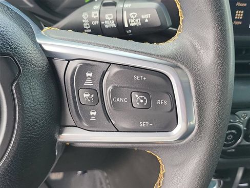 Used 2024 Jeep Wrangler Unlimited Sahara AWD/4WD image 38