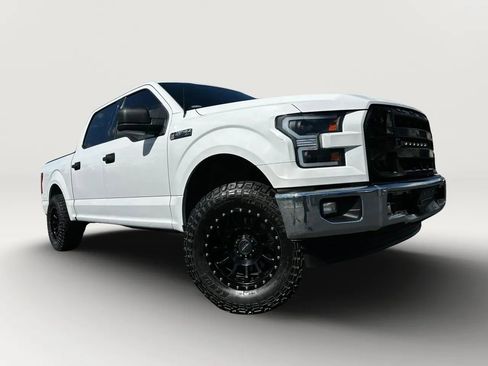 Used 2017 Ford F150 XLT RWD image 21