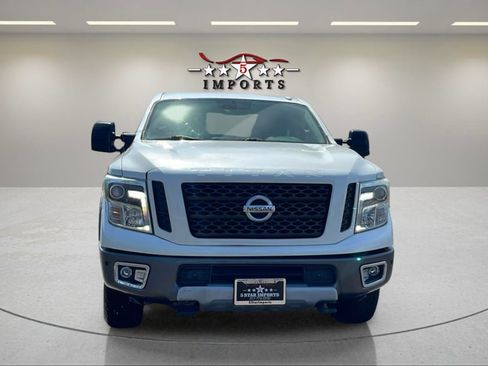 Used 2017 Nissan Titan PRO-4X image 12