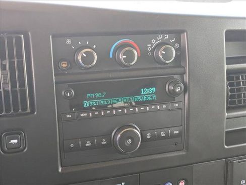 Used 2023 Chevrolet Express 3500 LS RWD image 18